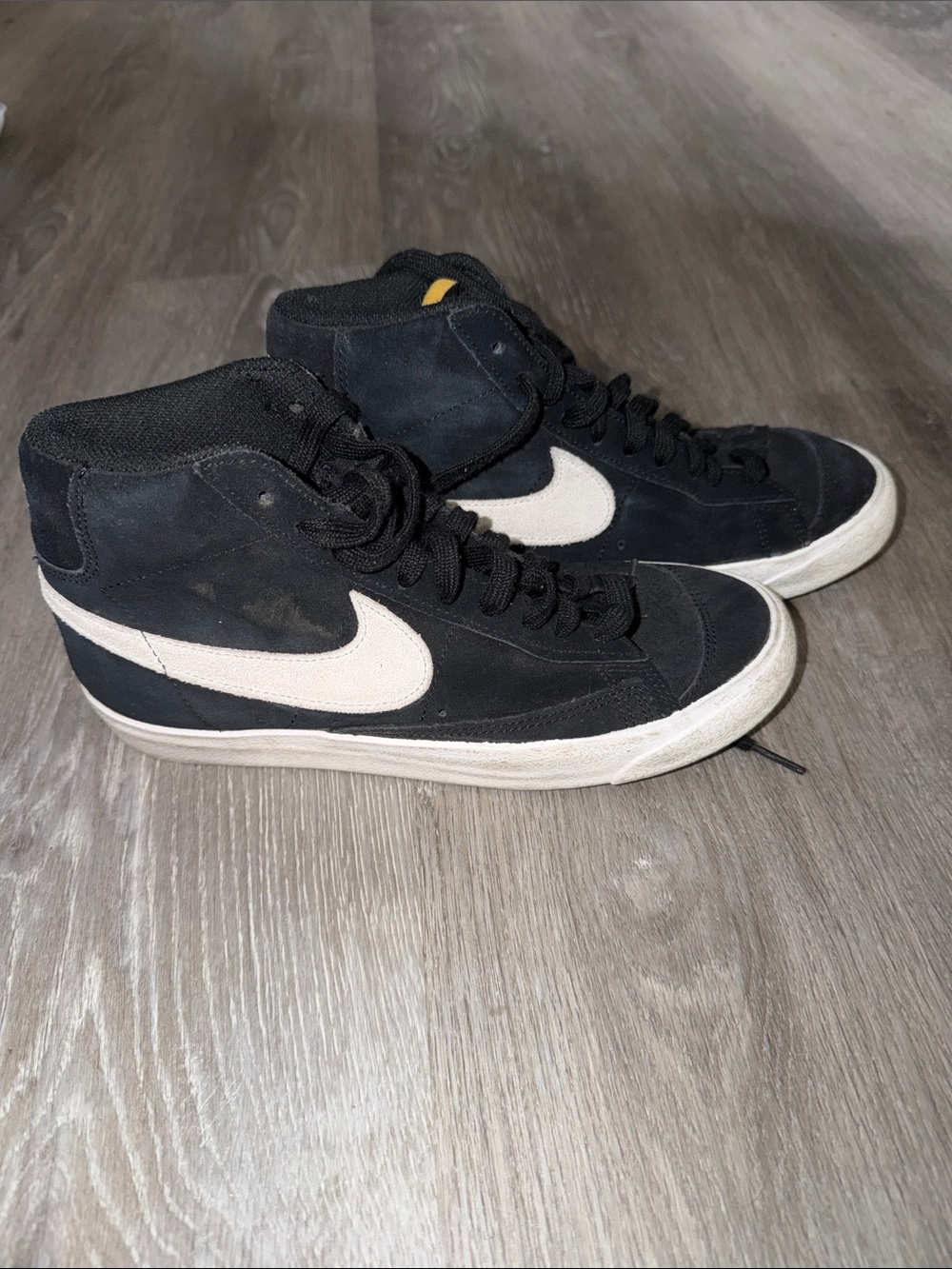 Nike Men’s Dark Navy High-Top Sneakers with White Swoosh